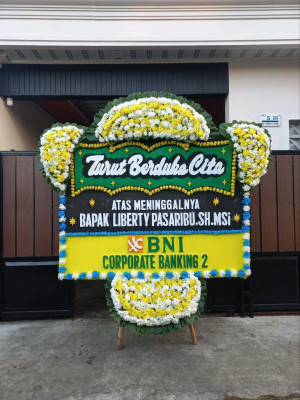 Papan Bunga Duka di Rundeng