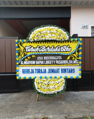 Papan Bunga Duka di Rundeng